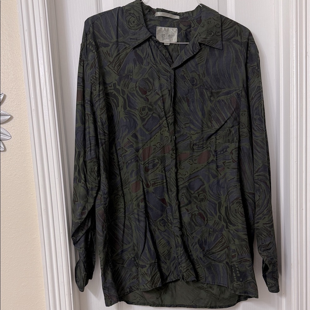 Dockers Levi's long sleeve green buttom up shirt size L (16 1/2- 17)